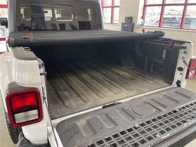 Used 2020 Jeep Gladiator Rubicon w/ Dual Top Group AWD/4WD image 35