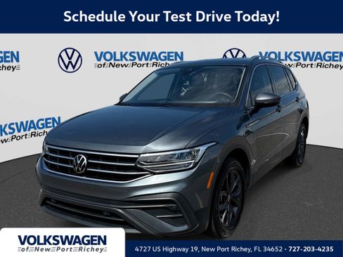 Used 2023 Volkswagen Tiguan SE FWD image 1