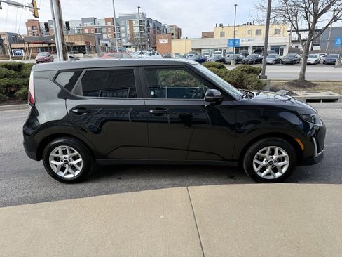 Used 2024 Kia Soul LX w/ Option Group 015 image 4