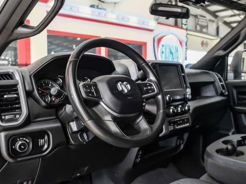 Used 2024 RAM 3500 Tradesman w/ Chrome Appearance Group image 14