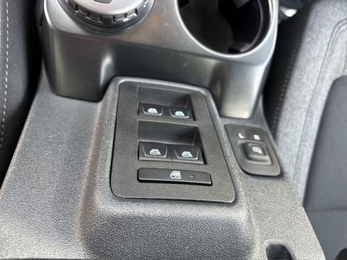 Used 2025 Ford Bronco 4-Door image 17