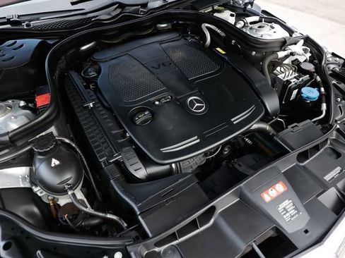 Used 2013 Mercedes-Benz E 350 4MATIC Wagon image 53