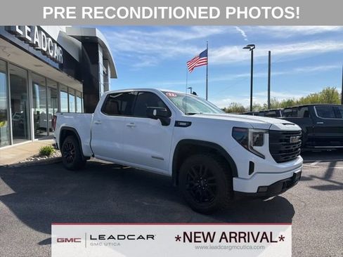 Used 2022 GMC Sierra 1500 Elevation w/ Preferred Package AWD/4WD image 7