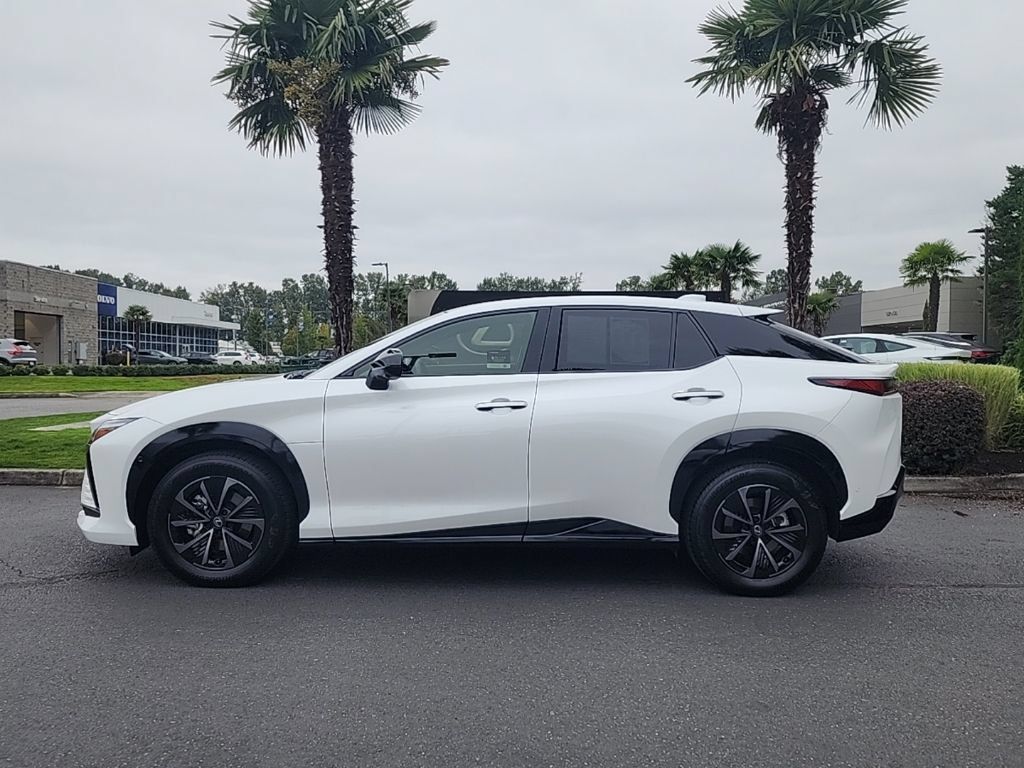 Certified 2026 Lexus RZ 450e AWD w/ Technology Package image 2