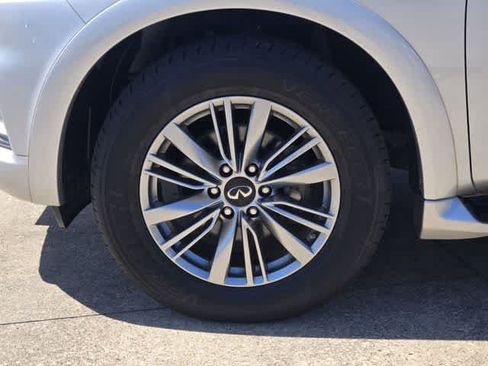 Certified 2022 INFINITI QX80 Luxe RWD image 8