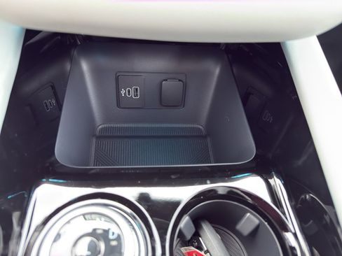 New 2026 Ford Explorer Platinum w/ LUX Leather Package image 21