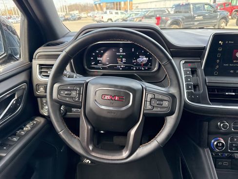 Used 2023 GMC Yukon AT4 w/ AT4 Premium Plus Package image 18