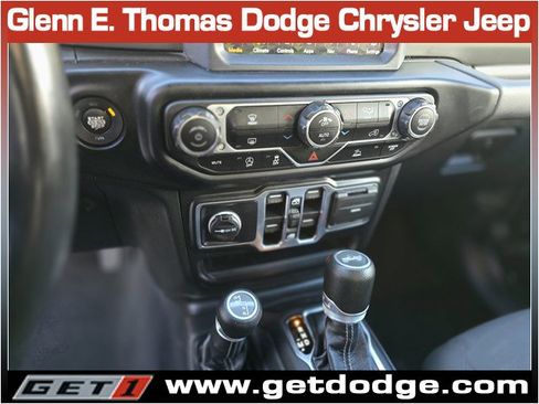 Certified 2022 Jeep Wrangler Unlimited Sahara image 18