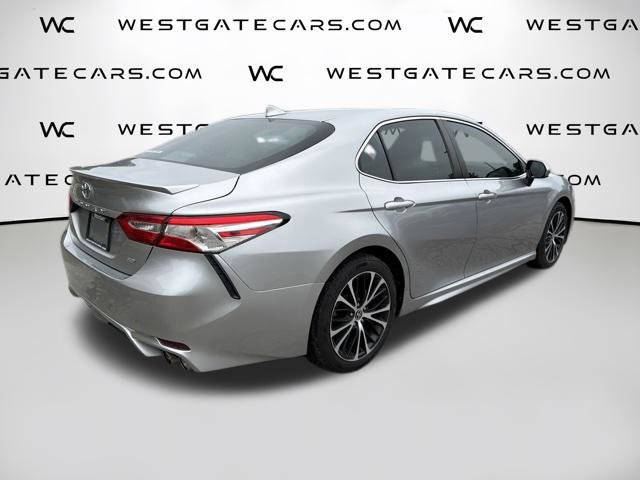 Used 2020 Toyota Camry SE FWD image 7