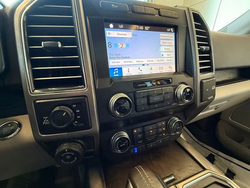 Used 2019 Ford F150 Limited w/ Trailer Tow Package AWD/4WD image 17