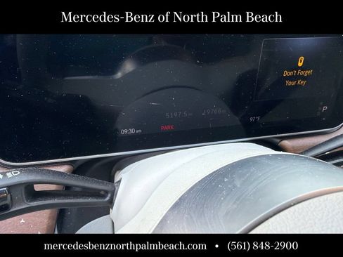 Used 2023 Mercedes-Benz EQE 500 4MATIC SUV image 4