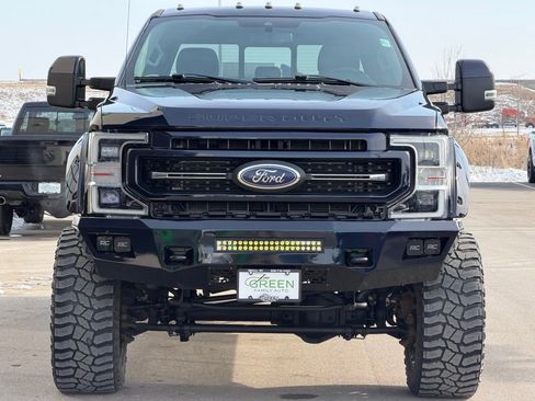 Used 2021 Ford F250 Lariat w/ Lariat Ultimate Package AWD/4WD image 5