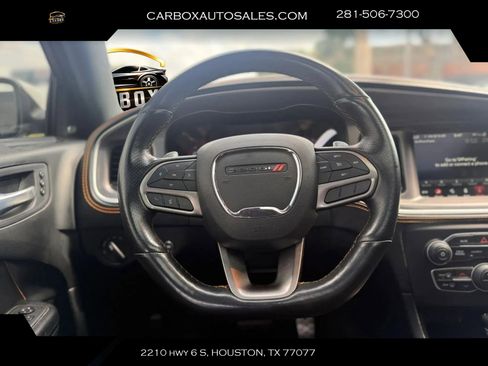 Used 2022 Dodge Charger Scat Pack RWD image 10