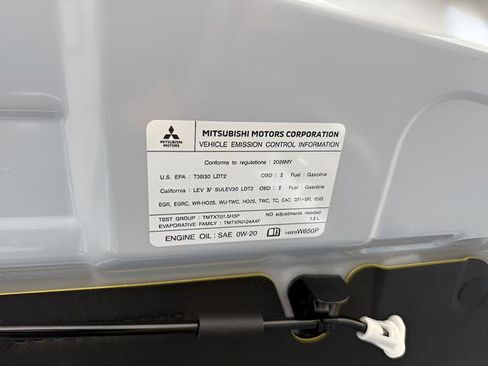New 2026 Mitsubishi Outlander SEL FWD image 31