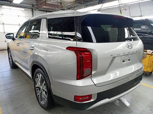 Used 2022 Hyundai Palisade SEL w/ Convenience Package AWD/4WD image 4