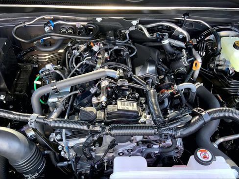 New 2026 Toyota Tacoma SR5 AWD/4WD image 17