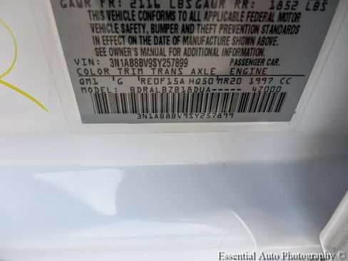 Used 2025 Nissan Sentra S FWD image 27