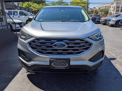 Used 2020 Ford Edge SE FWD image 7