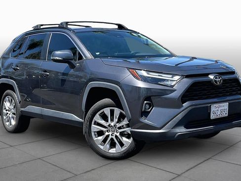 Used 2023 Toyota RAV4 XLE Premium FWD image 2