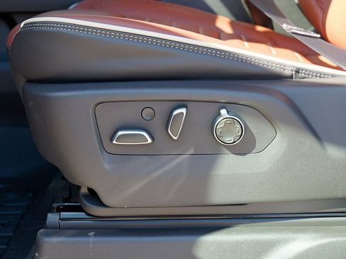 New 2026 GMC Sierra 2500 Denali Ultimate w/ Max Trailering Package image 21