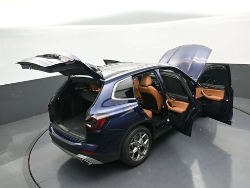 Used 2023 BMW X3 xDrive30i w/ Premium Package AWD/4WD image 43