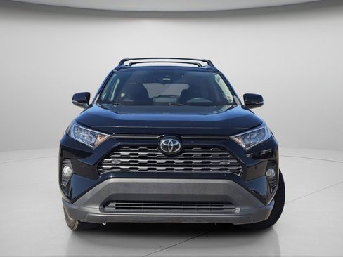 Used 2019 Toyota RAV4 XLE Premium w/ Advanced Technology Package image 3