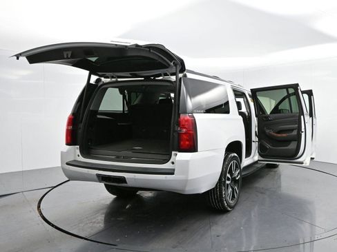 Used 2019 Chevrolet Suburban Premier image 53
