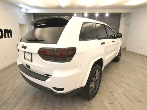 Used 2021 Jeep Grand Cherokee Limited w/ Quick Order Package 28K 80th AWD/4WD image 5