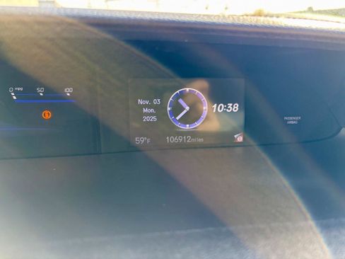 Used 2014 Honda Civic Hybrid Sedan image 27