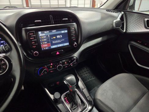 Used 2020 Kia Soul X-Line image 46