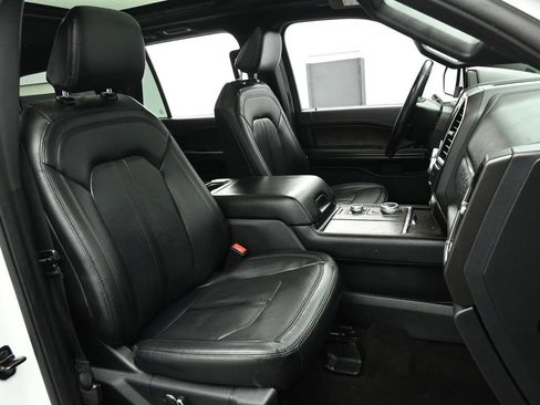 Used 2021 Ford Expedition Limited image 25