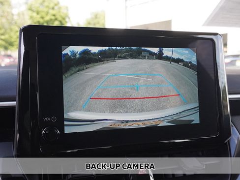 Used 2024 Toyota Corolla LE FWD image 4