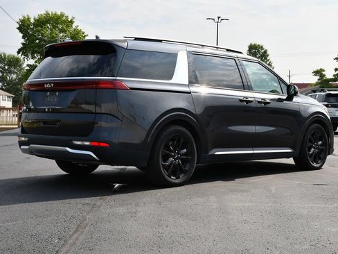 Used 2022 Kia Carnival SX Prestige FWD image 7