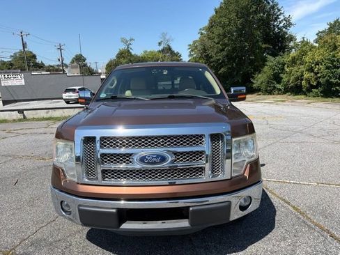 Used 2011 Ford F150 Lariat w/ Lariat Chrome Pkg RWD image 2
