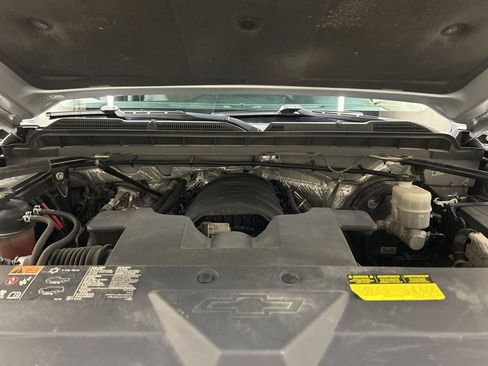 Used 2016 Chevrolet Silverado 1500 W/T w/ Trailering Package AWD/4WD image 12