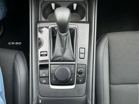 Certified 2025 MAZDA CX-50 2.5 Hybrid w/ Preferred Pkg image 17