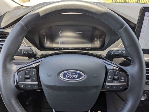 Used 2023 Ford Escape Active w/ Tech Pack #1 FWD image 32