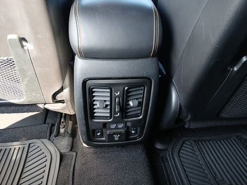 Certified 2022 Dodge Durango R/T w/ Hemi Orange Plus Package image 14