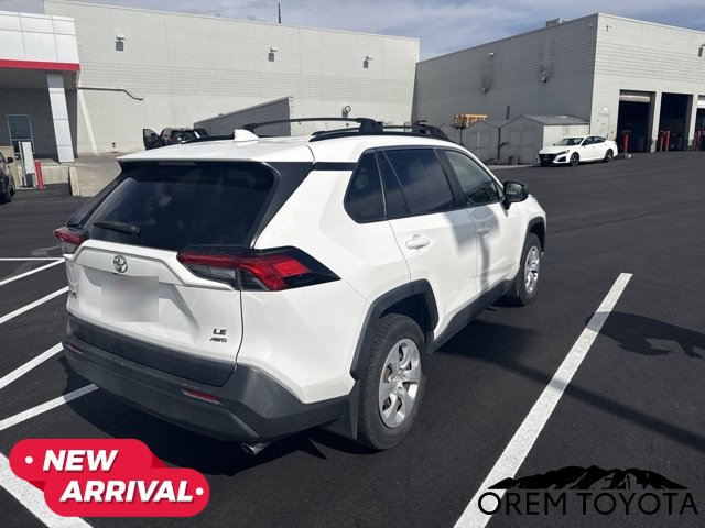 Used 2020 Toyota RAV4 LE w/ All Weather Liner Package AWD/4WD image 9