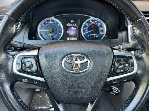 Used 2015 Toyota Camry XLE w/ Advanced Technology Package FWD image 25