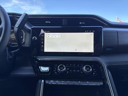 New 2026 GMC Sierra 2500 Denali Ultimate AWD/4WD image 27