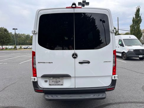 Used 2023 Mercedes-Benz Sprinter 2500 image 5