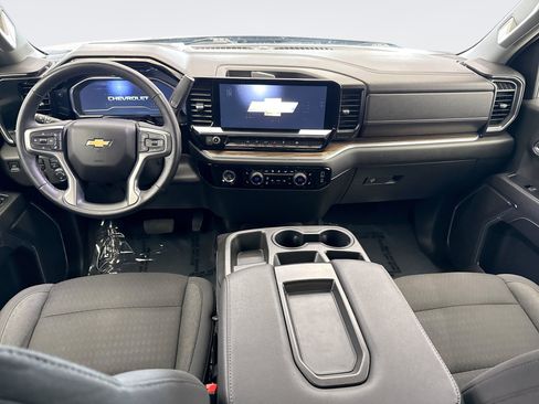 Used 2023 Chevrolet Silverado 1500 LT AWD/4WD image 14