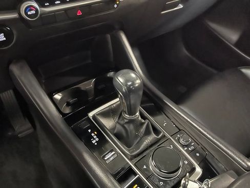 Used 2024 MAZDA MAZDA3 s FWD image 30