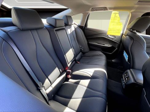 Used 2024 Acura TLX w/ Technology Package image 29