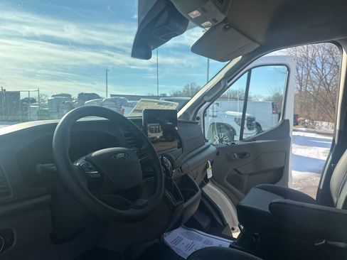 New 2026 Ford Transit 250 148 Medium Roof Extended AWD image 26