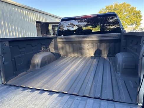Used 2021 Chevrolet Silverado 1500 RST image 12