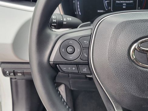 Used 2025 Toyota Corolla XSE FWD image 27