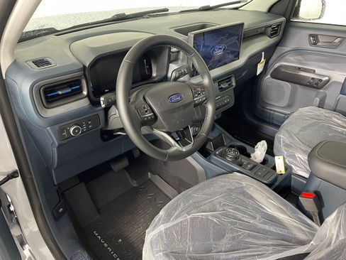 New 2026 Ford Maverick Lobo AWD/4WD image 3