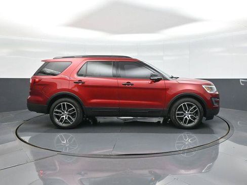 Used 2016 Ford Explorer Sport AWD/4WD image 8
